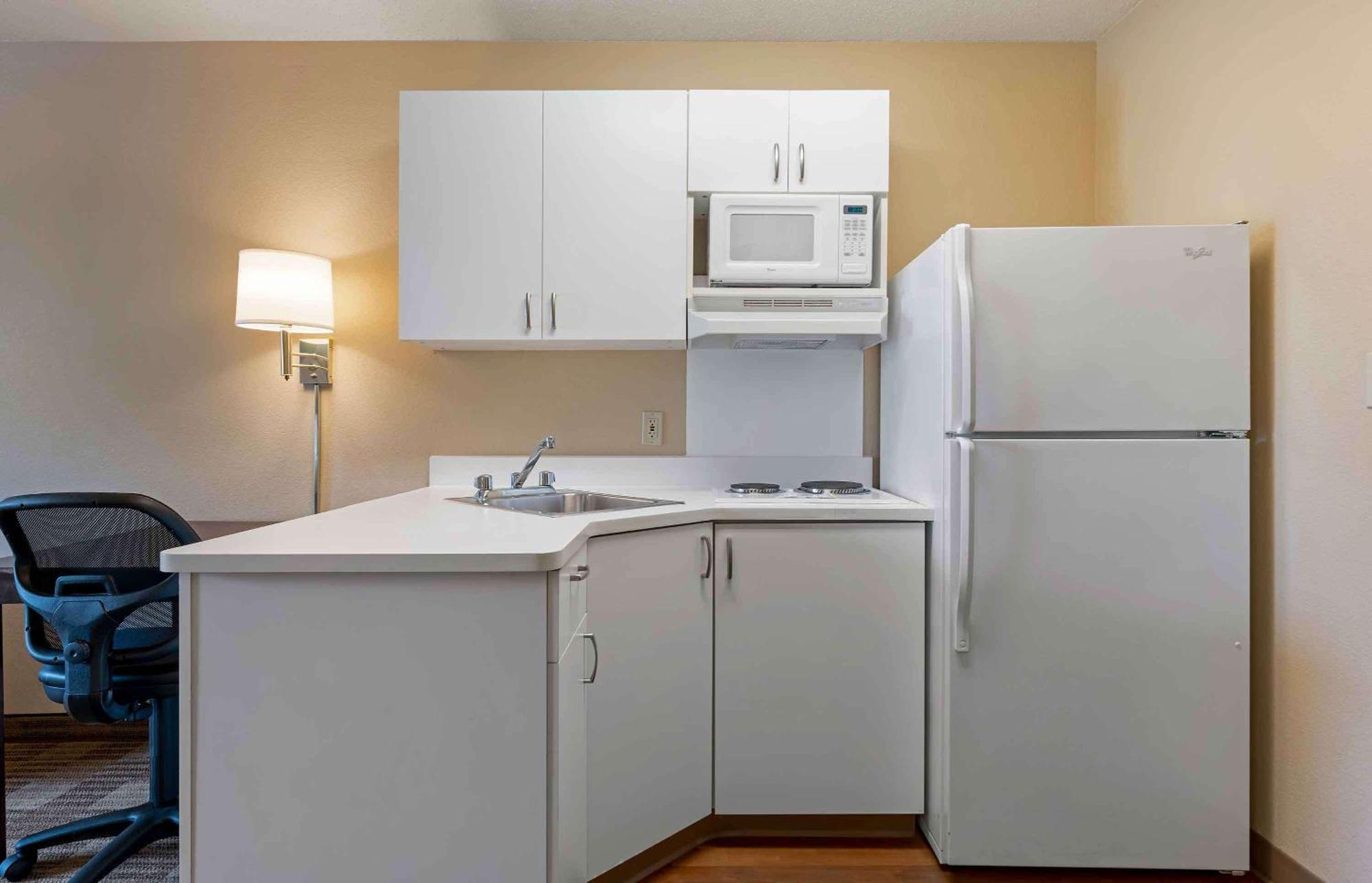 Extended Stay America Select Suites - Chicago - Hanover Park Exteriör bild
